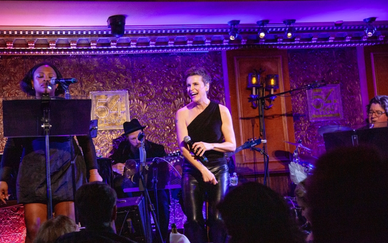 Review: 54 Below Crowd Has Amazing NEW YEAR'S EVE WITH JENN COLELLA  Image