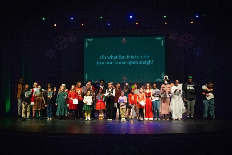 Review: MIRACLE ON MAIN: A HOLIDAY SPECIAL at Arts & Science Center For Southeast Arkansas  Image