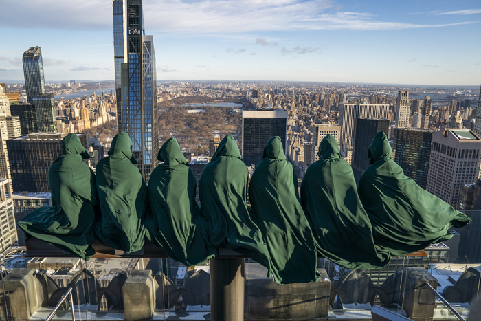 Photos: Alan Cumming & THE TRAITORS Take Over NYC to Celebrate Season 3 Premiere  Image