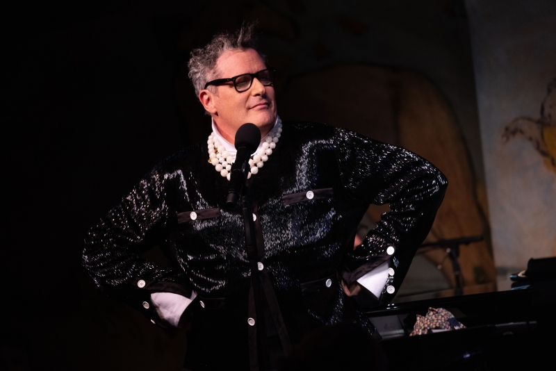 Interview: Isaac Mizrahi Brings New Show I KNOW EVERYBODY to Café Carlyle  Image