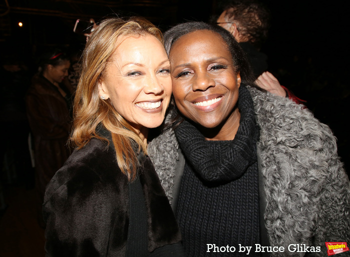 Vanessa Williams, Deborah Roberts Photo