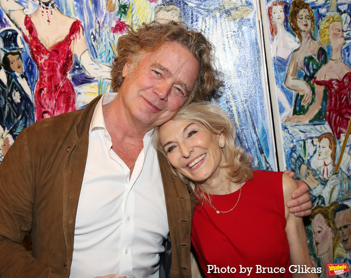 Photos: PERFECT CRIME's John Schneider Receives Sardi's Caricature Image