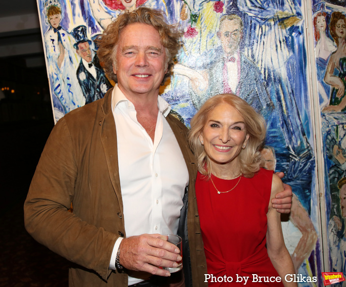 Photos: PERFECT CRIME's John Schneider Receives Sardi's Caricature Image