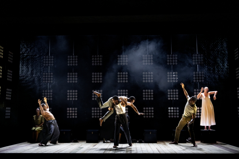 Review: THE LONELY LONDONERS, Kiln Theatre Image