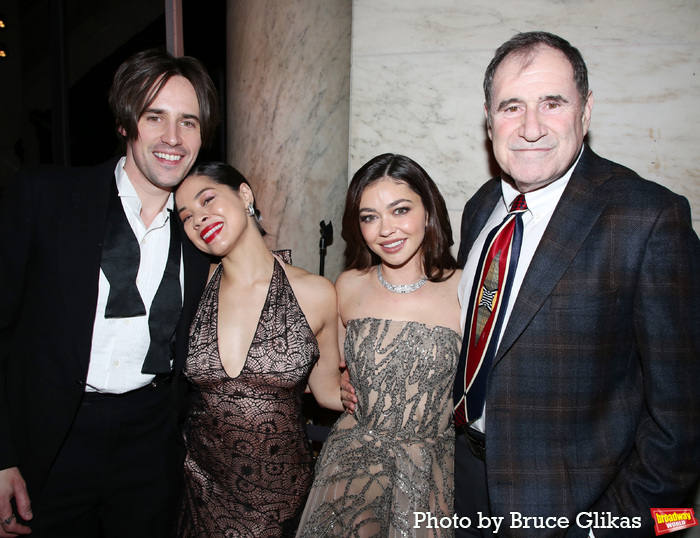 Reeve Carney, Eva Noblezada, Sarah Hyland and Richard Kind Photo