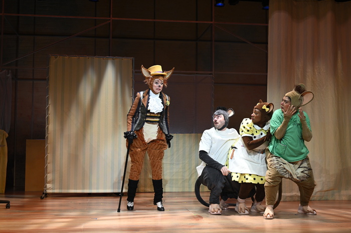 Photos: DOCTOR DE SOTO At Alliance Theatre Image
