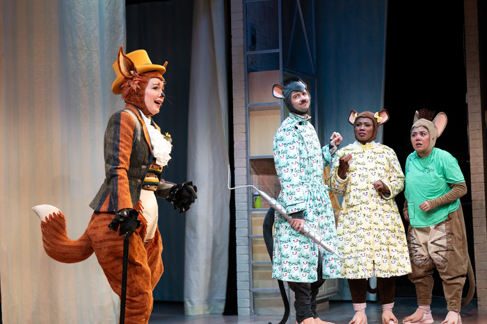 Photos: DOCTOR DE SOTO At Alliance Theatre Image