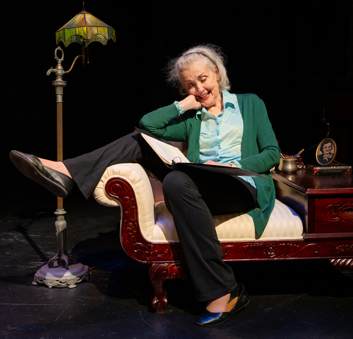 Photos: Ellen McLaughlin & Mary Beth Peil to Star in PEN PALS Image