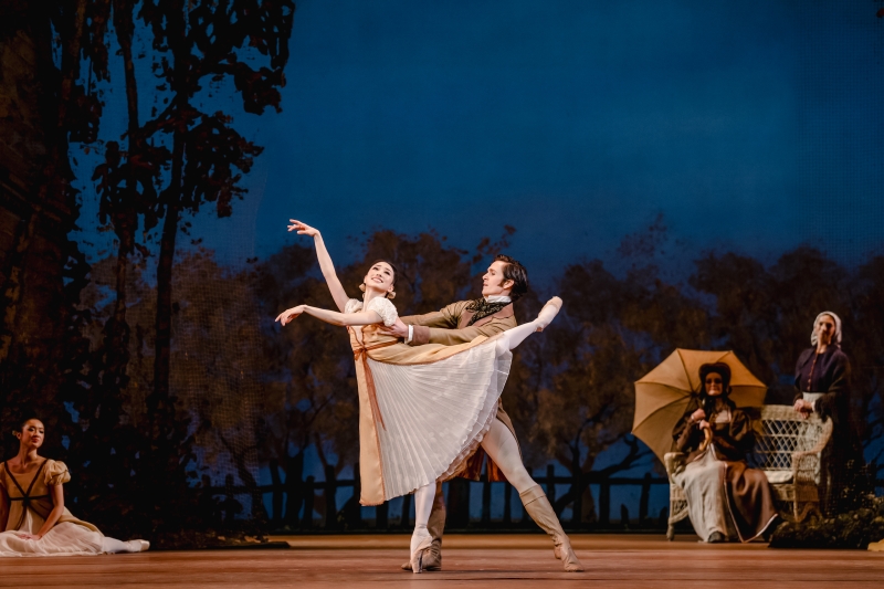 Review: ONEGIN, Royal Ballet and Opera Image