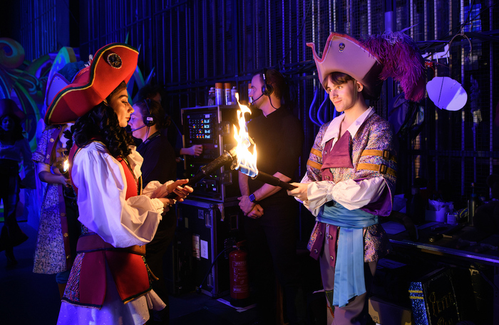 Photos: Behind The Curtain Of PETER PAN At Birmingham Hippodrome  Image