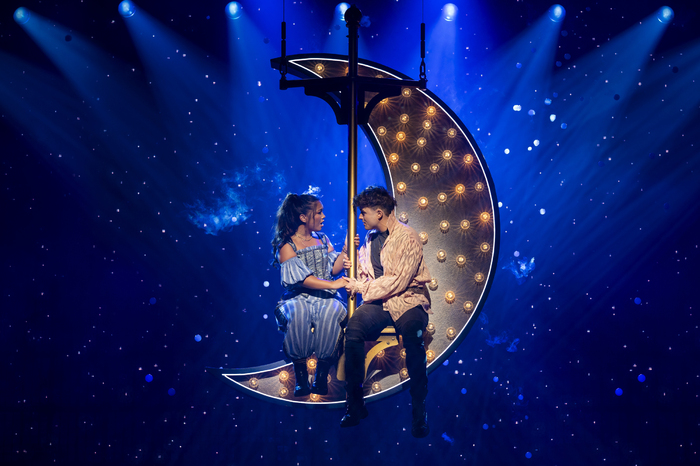 Photos: & JULIET UK Tour Welcomes New Cast Members Image