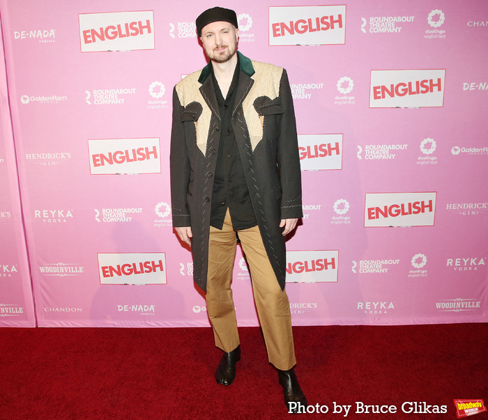 Photos: ENGLISH Company Celebrates Opening Night Image