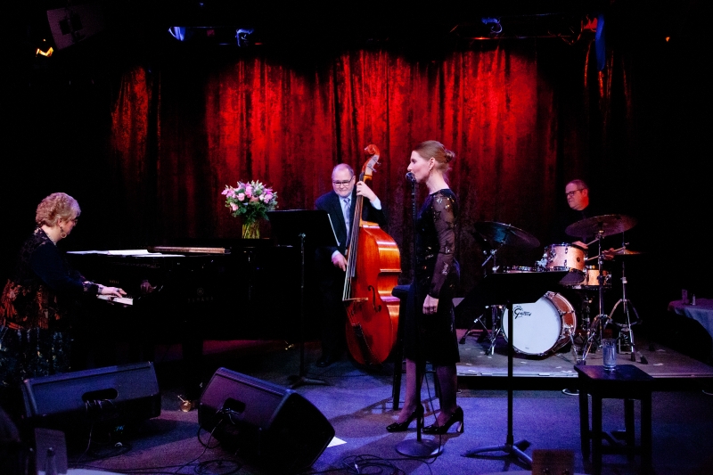 Review: MONICA RAMEY Heartily Welcomed Back To Birdland  Image