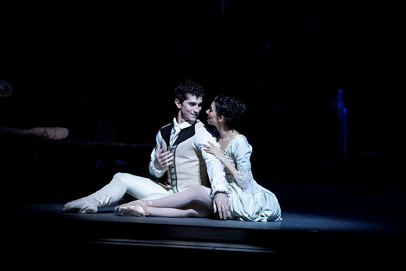 Review: MANON at San Francisco Ballet Image