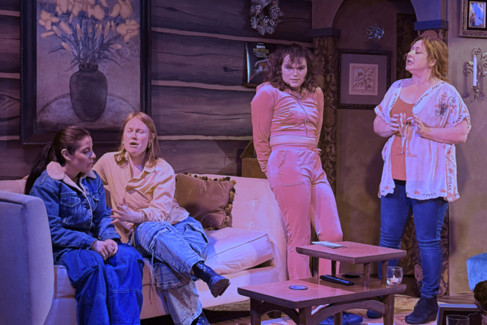 Photos: SOMETHING YOU DON'T KNOW at the Loft Ensemble Image