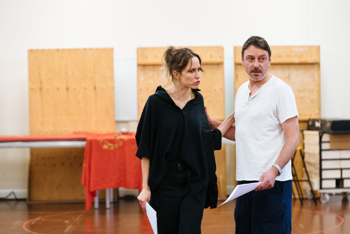 Photos: RSC's EDWARD II in Rehearsals  Image