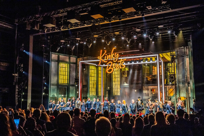 Photos: KINKY BOOTS UK Tour Opens at Curve, Leicester Image