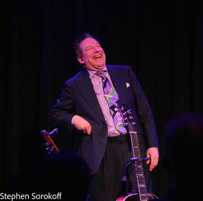 Photos: John Pizzarelli is An Island of Perfection at The Arts Garage  Image