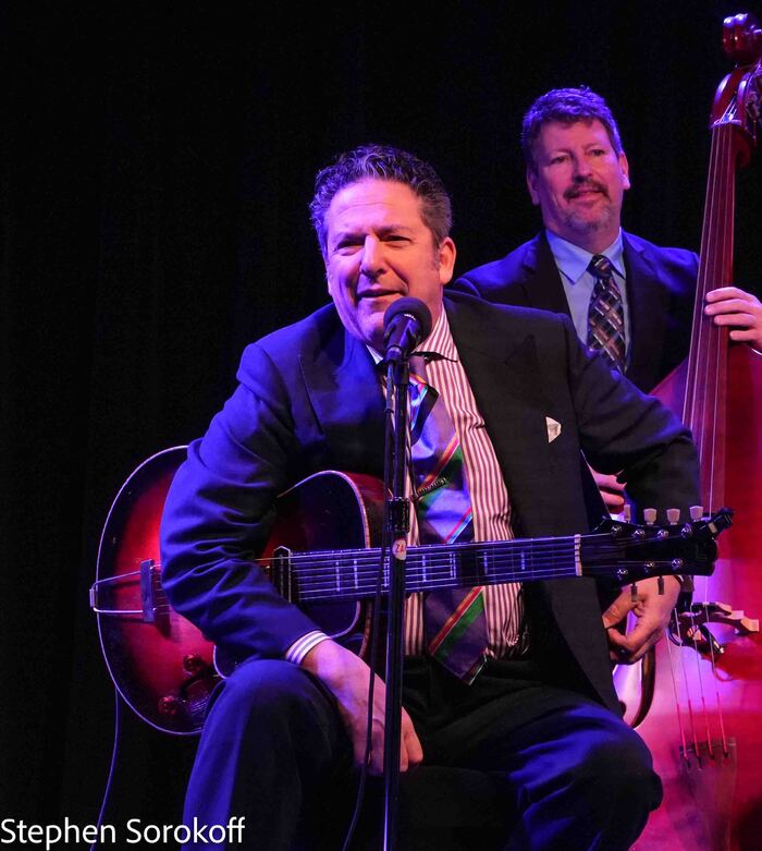 Photos: John Pizzarelli is An Island of Perfection at The Arts Garage  Image