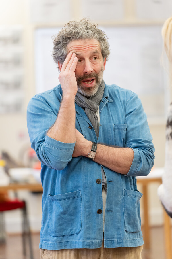 Interview: 'It's Irritating To Be Suddenly Old and Wise': Actor Elliot Levey on Playing Polonius in HAMLET Image