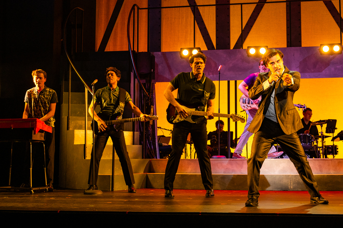 Photos: JERSEY BOYS At The Argyle Theatre  Image