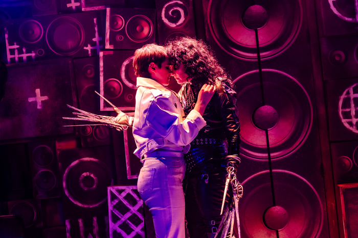 Photos: SCISSORHANDZ: A Musical Reinvented Gets UK Premiere At Southwark Playhouse  Image