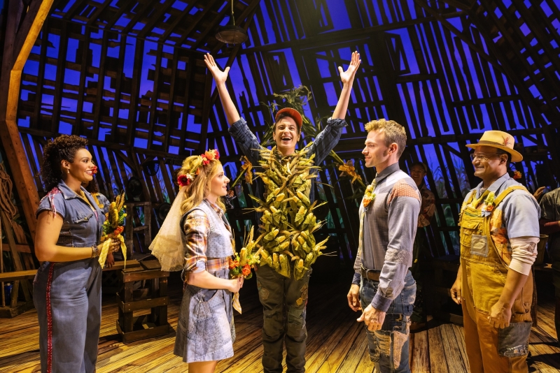 Review: SHUCKED at Des Moines Performing Arts Image