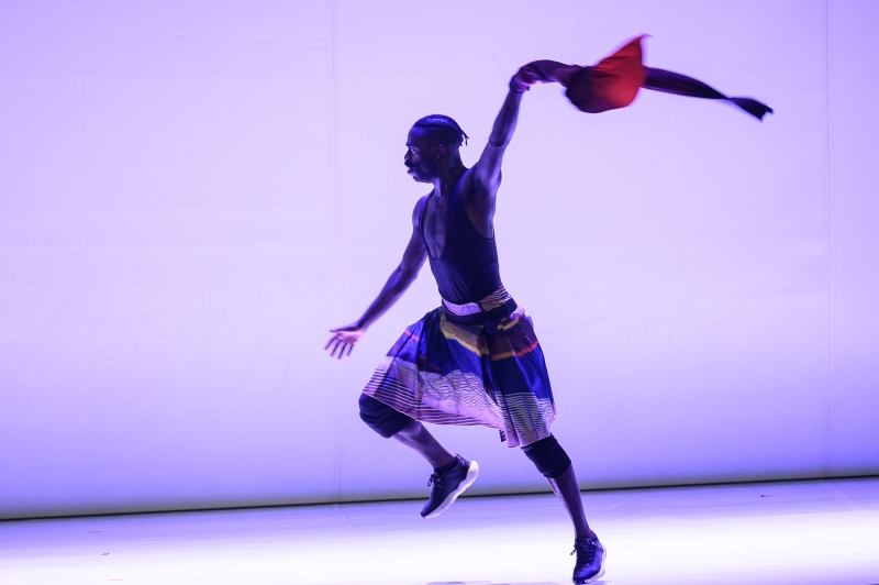 Review: MARCO DA SILVA FERREIRA: CARCAÇA, Sadler’s Wells  Image