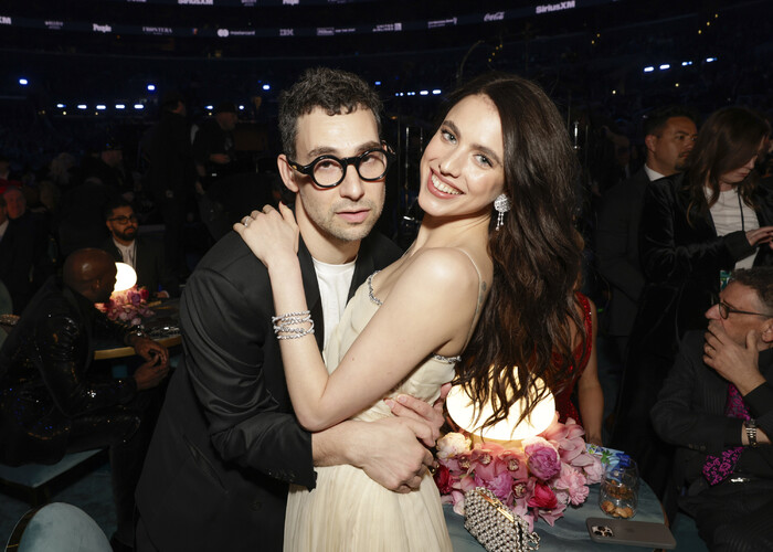 Jack Antonoff and Margaret Qualley  Photo