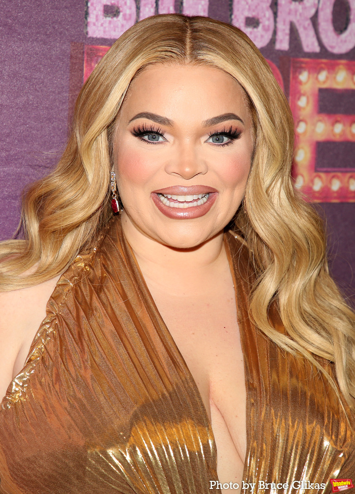 Photos: Inside Trisha Paytas' BIG BROADWAY DREAM with Sutton Foster, Ben Platt & More  Image