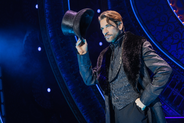 Photos: Andy Karl, Pepe Muñoz and Samantha Dodemaide in MOULIN ROUGE! THE MUSICAL Image