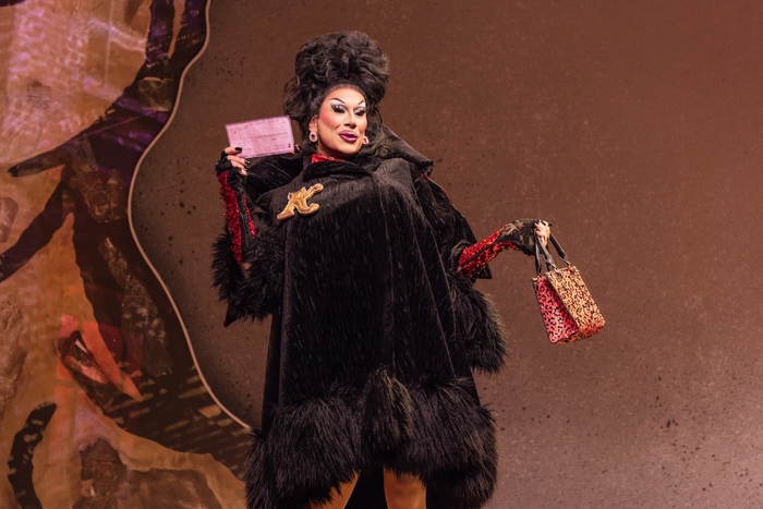 Photos: DRAG: THE MUSICAL Releases New Look At JIMBO and Adam Pascal Image
