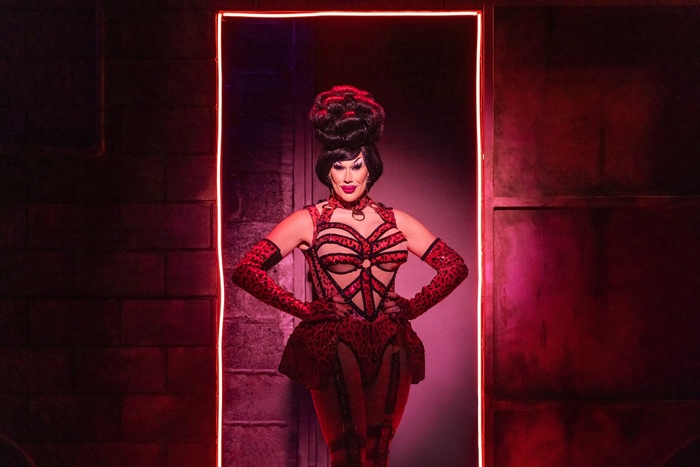 Photos: DRAG: THE MUSICAL Releases New Look At JIMBO and Adam Pascal Image