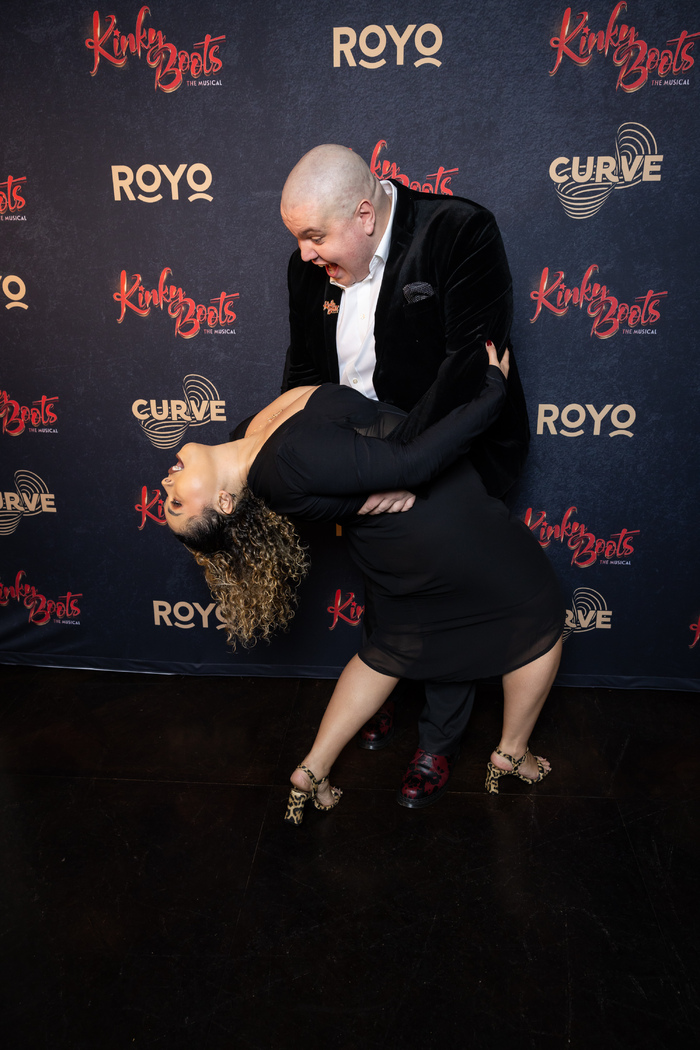 Photos: Cyndi Lauper and More Attend KINKY BOOTS UK Tour Gala Night  Image