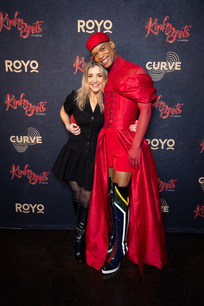 Photos: Cyndi Lauper and More Attend KINKY BOOTS UK Tour Gala Night  Image