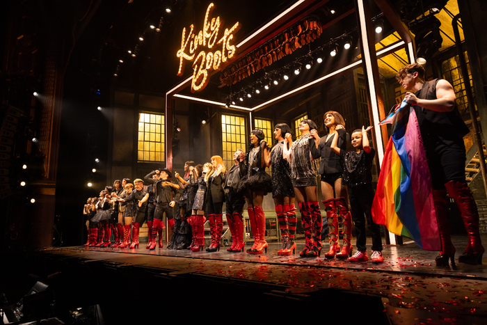 Photos: Cyndi Lauper and More Attend KINKY BOOTS UK Tour Gala Night  Image