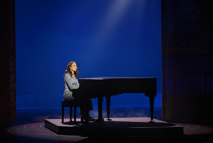 Photos & Video: BEAUTIFUL: THE CAROLE KING MUSICAL at Drury Lane Theatre  Image