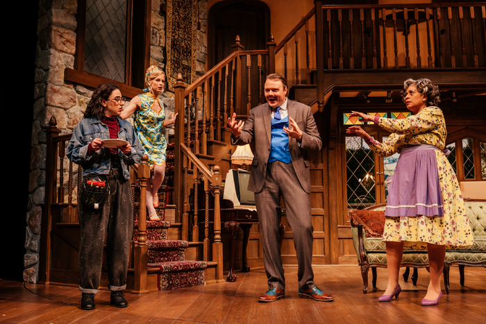 Photos: NOISES OFF Now Playing at Geffen Playhouse Image