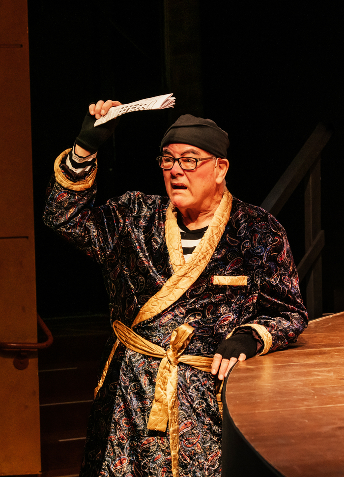 Photos: NOISES OFF Now Playing at Geffen Playhouse Image