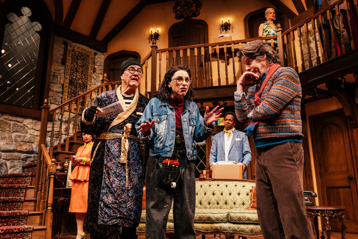 Photos: NOISES OFF Now Playing at Geffen Playhouse Image