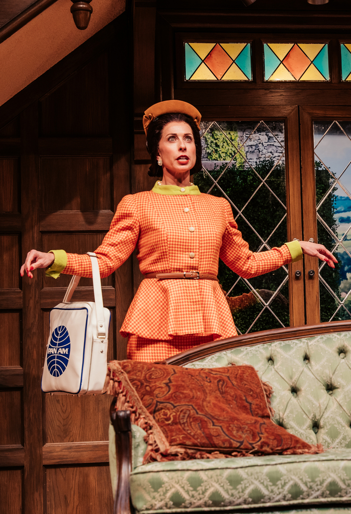 Photos: NOISES OFF Now Playing at Geffen Playhouse Image