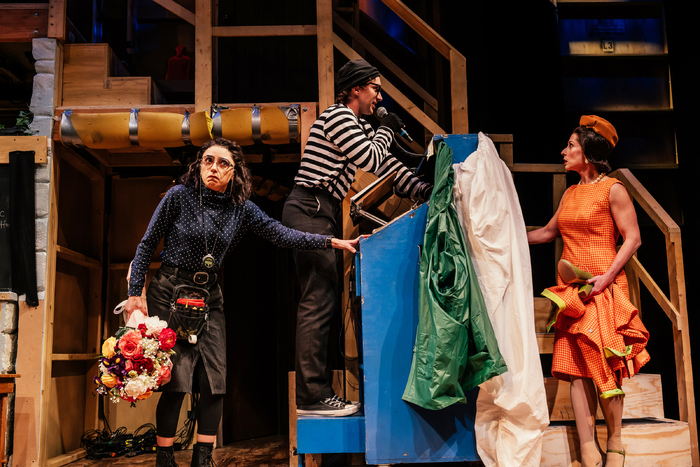 Photos: NOISES OFF Now Playing at Geffen Playhouse Image