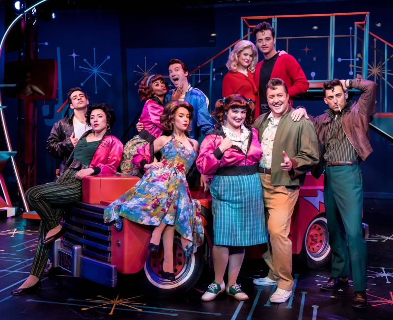 Review: GREASE at Chanhassen Dinner Theatres  Image