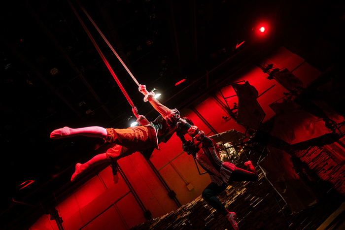Photos: Lookingglass Theatre Company's CIRCUS QUIXOTE Image
