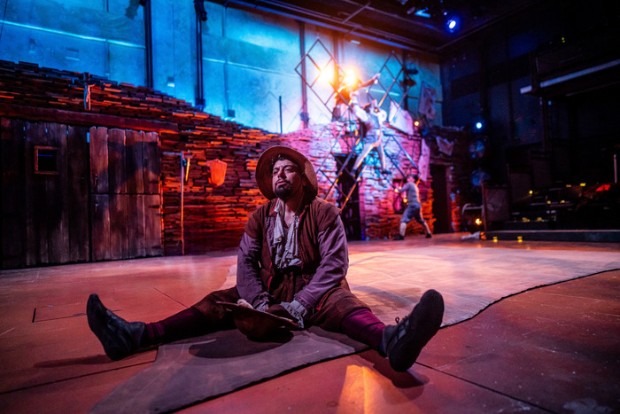 Photos: Lookingglass Theatre Company's CIRCUS QUIXOTE Image