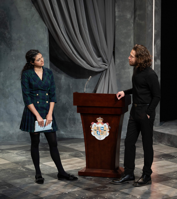 Photos: HAMLET at Ensemble Theatre Company  Image