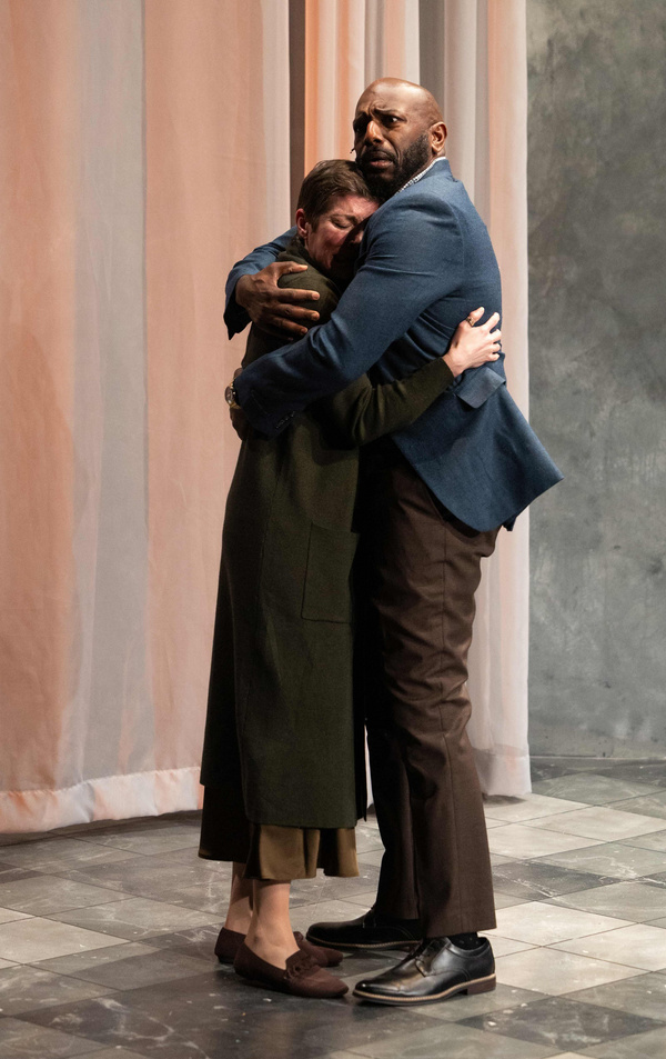 Photos: HAMLET at Ensemble Theatre Company  Image