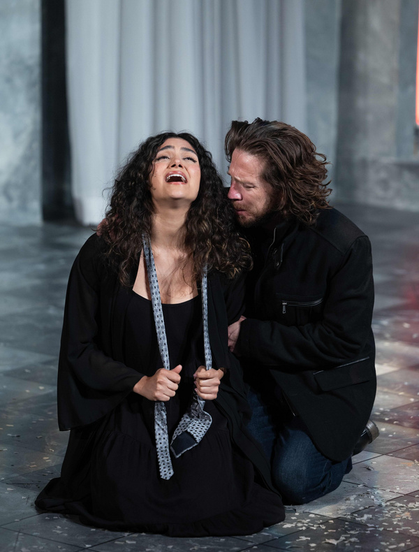 Photos: HAMLET at Ensemble Theatre Company  Image