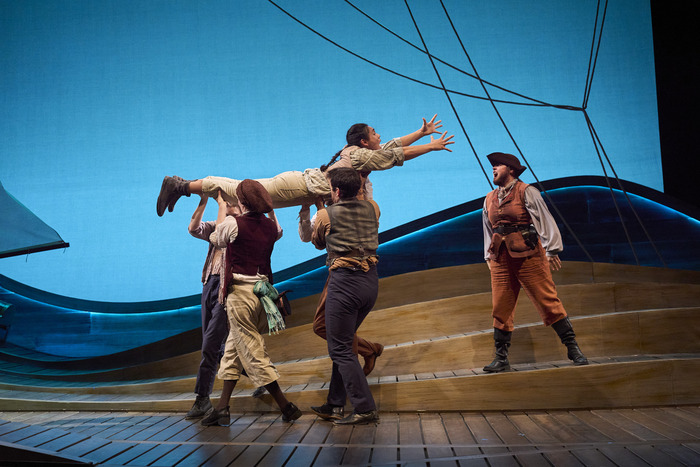 Photos: Great Lakes Theater's PETER AND THE STARCATCHER Image