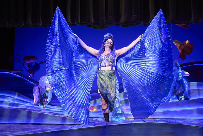 Photos: Great Lakes Theater's PETER AND THE STARCATCHER Image